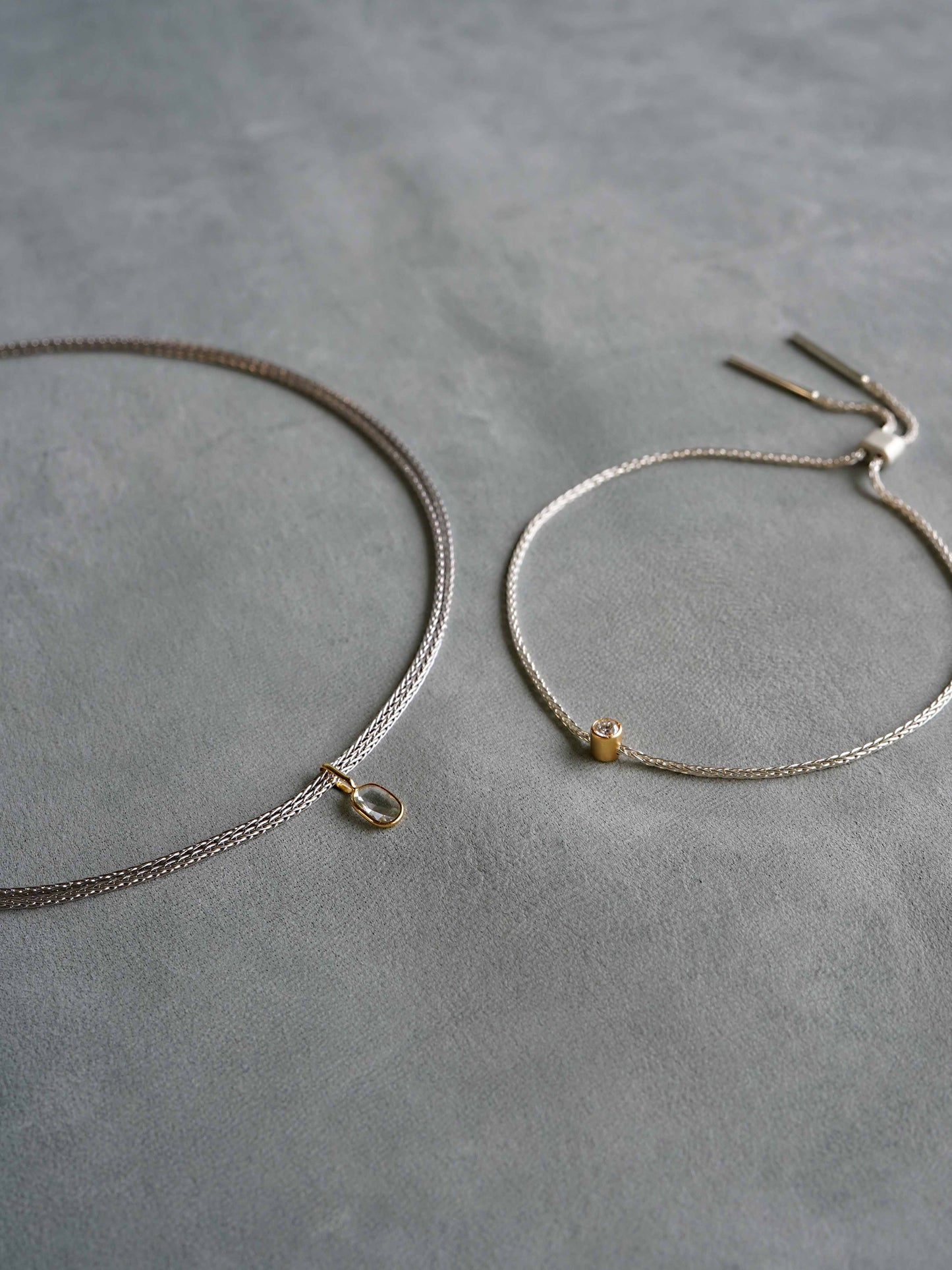 右：Necklace/Spiga11/80CM/Silver  左：Bracelet/Spiga11/24CM/Silver
